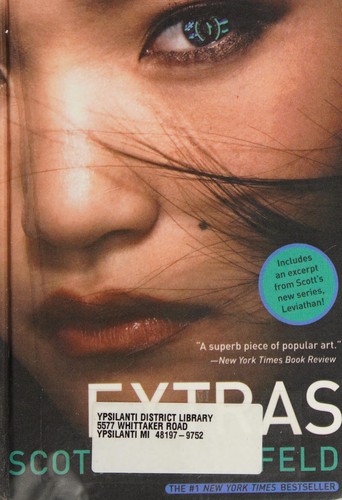 Scott Westerfeld: Extras (2008, Thorndike Press)